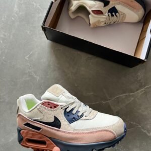 Branded Nike Air Max 90 Lahar Escape 1st Copy