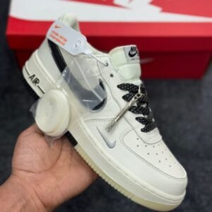 Nike Air Force 1 Originals (Girls)