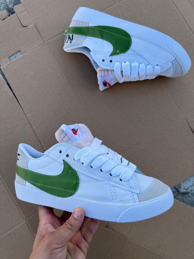 Nike Blazer Low Jumbo Shoes (Green)
