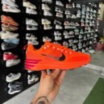 Nike Lunar Roam Sneakers