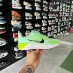 Nike Lunar Roam Sneakers