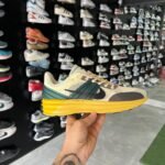 Nike Lunar Roam Sneakers