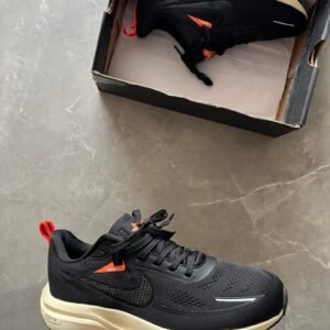 Nike Vomero Speed Shoes (Black)