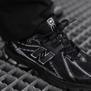 Superb New Balance 9060R Shoes for Men (SL4662)