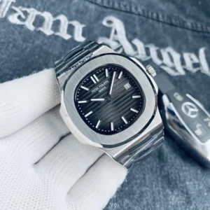 Classic Patek Philippe Watch For Men (LL589)