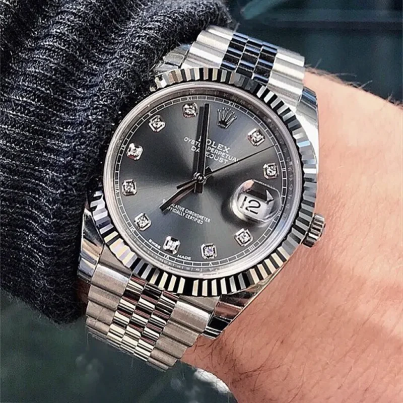 Classic Rolex Watch For Men (LL530)