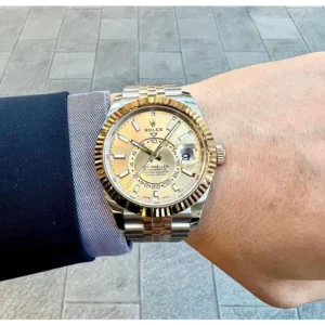 Classic Rolex Watch For Men (LL618)