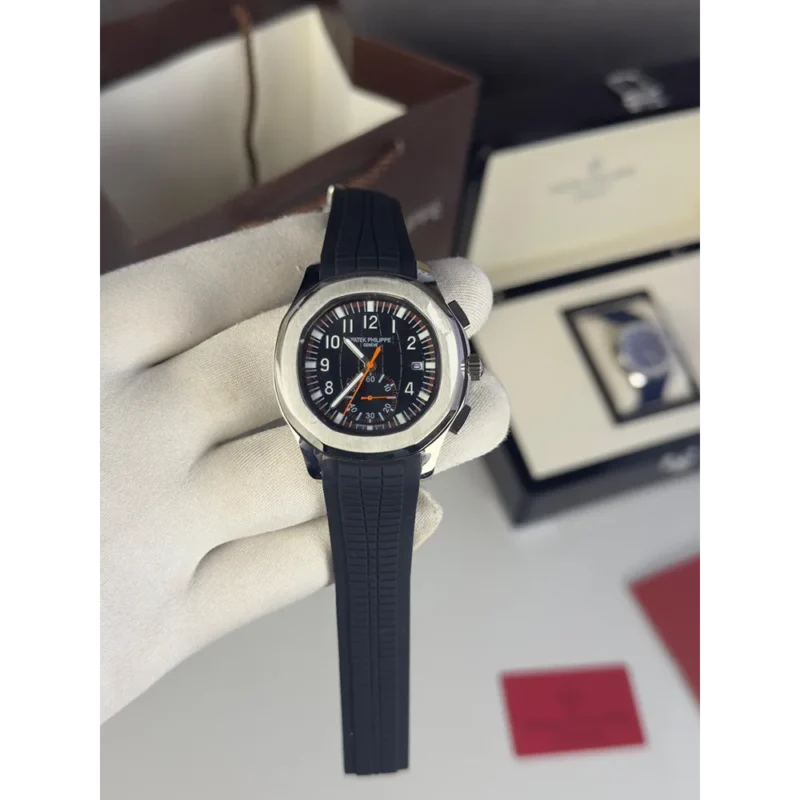 Classy Patek Philippe Watch For Men (SG-8419)