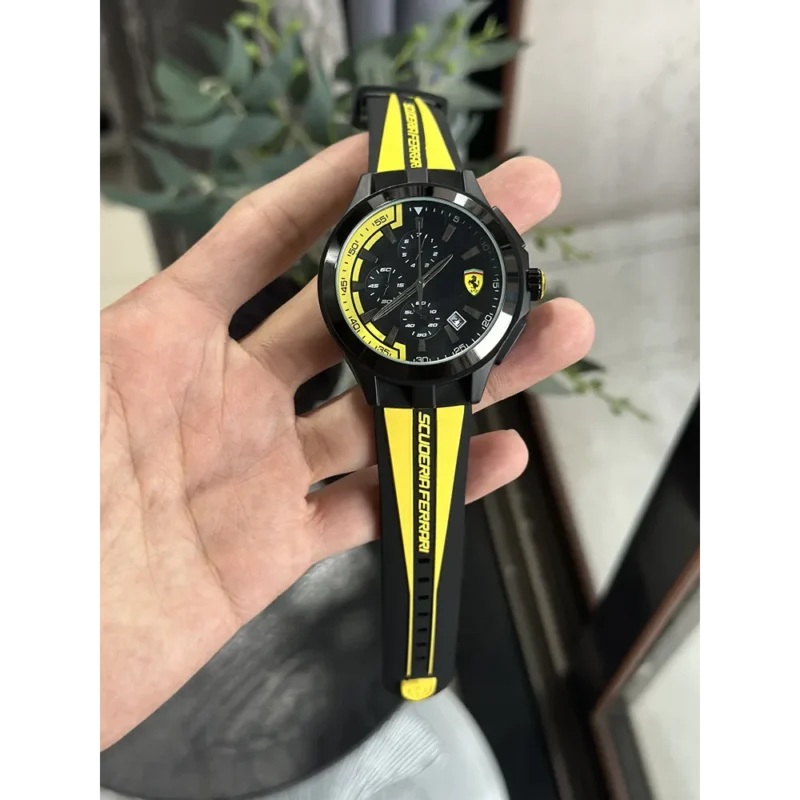 Classy Scuderia Ferrari Watch For Men (FLF369)