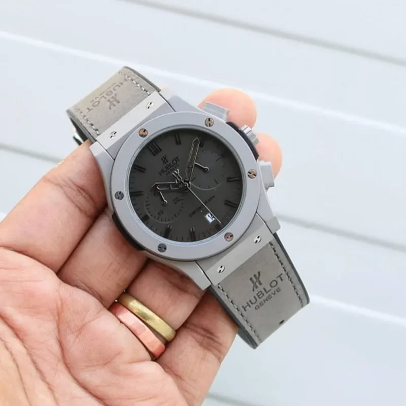 Hublot Big Bnag Watch For Men (SG890) Hublot Big Bnag Watch For Men (SG890)