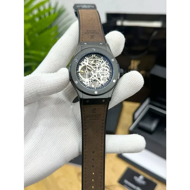 Hublot Watch For Men (LAB38)