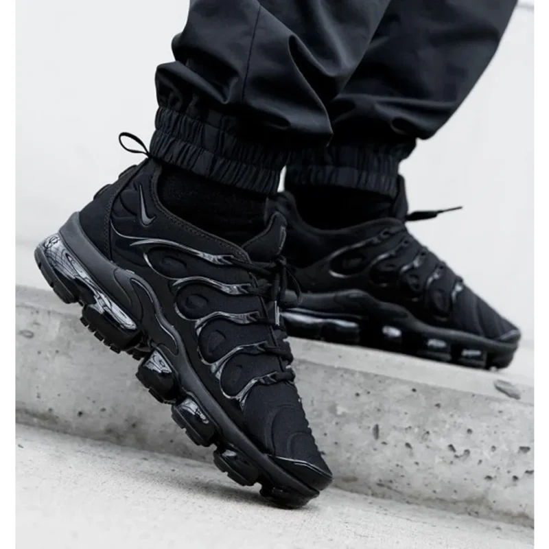 Premium Nike Vapormax Plus Triple Black Shoes For Men (SW6487)