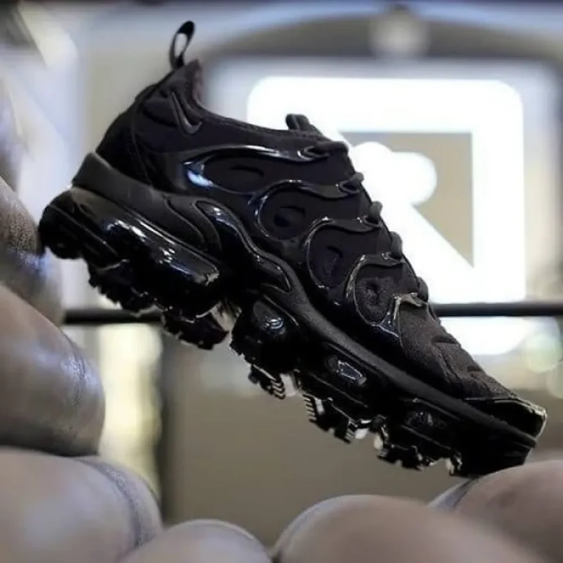Classy Nike Vapormax Plus Triple Black Shoes For Men (SW6399)