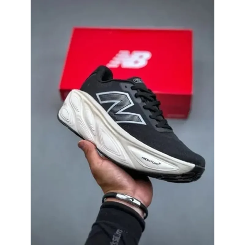 Trendy New Balance Fresh Foam X More Evoz V5 Black White Shoes For Men (SW5705)