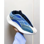 Classy Adidas Yeezy 700 V3 Arzareth Shoes For Men (SHH07801)
