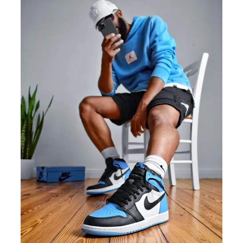 p-124-12-00-07-559311.webp Trendy Nike Air Jordan 1 Unc Toe Shoes For Men (SW6771)