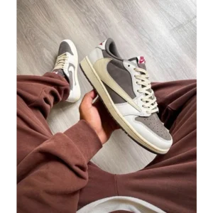 Trendy Nike Air Jordan Retro Low Reverse Mocha Shoes For Men (SHUB532)