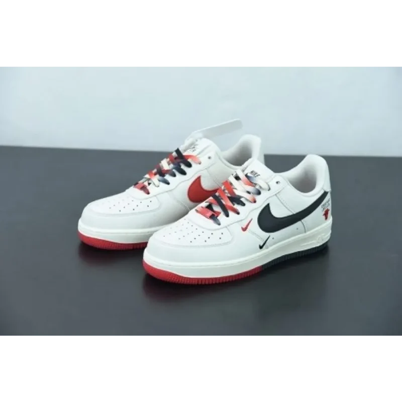 p-126-17-58-52-056224.webp Trendy Air Force 1 Low Chicago Bulls White Red Black Shoes For Men (CSO45917)