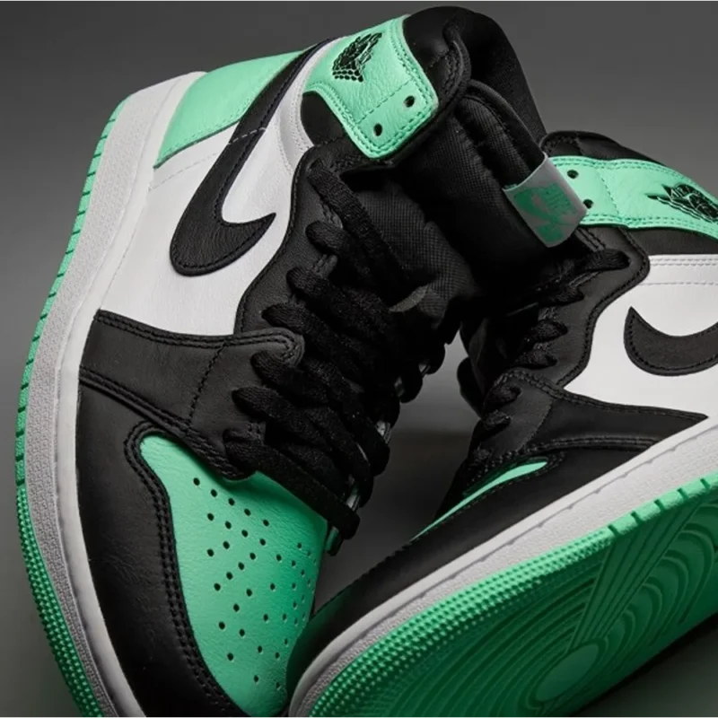 p-133-13-26-37-643053.webp Trendy Nike Air Jordan 1 High Green Glow Shoes For Men (SW5714)