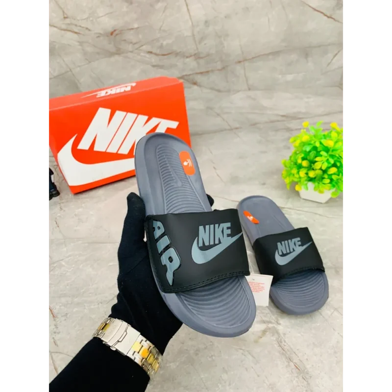 Trendy Nike Air Flip Flops For Men (BH1009)