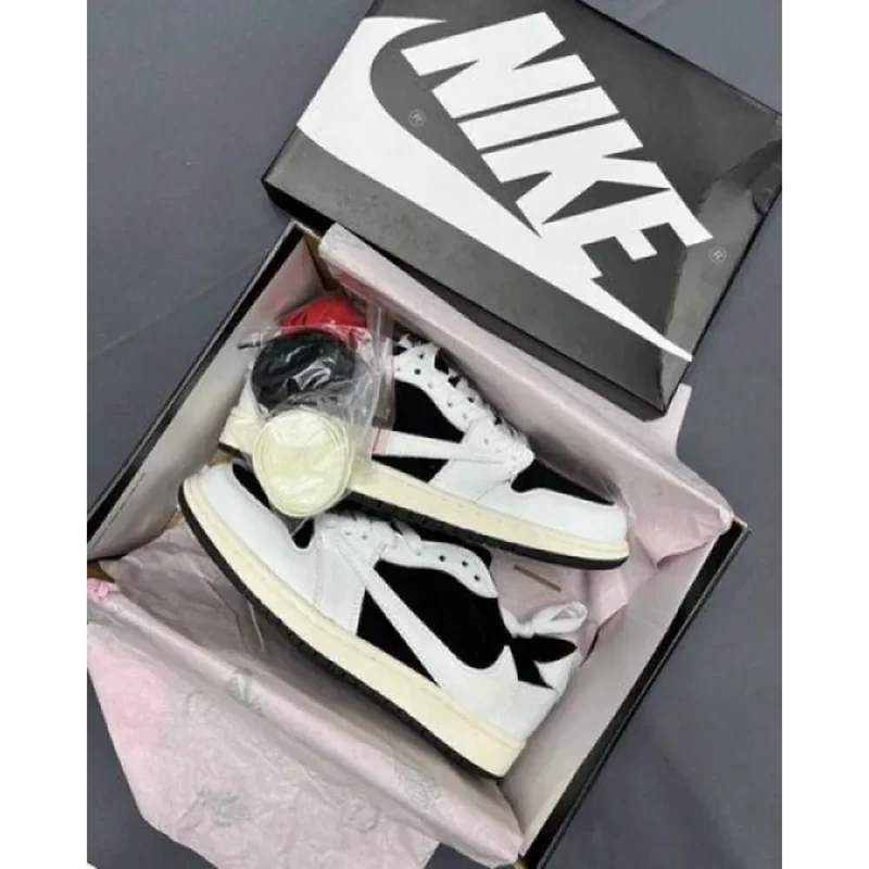p-159-13-31-37-944819.webp Classy Nike Air Jordan Retro 1 Low X Shoes For Men (SHH07731)