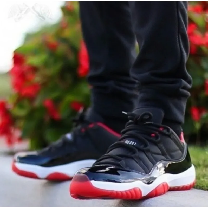 Stylish Nike Air Jordan 11 Low Bred Shoes For Men (SW5668)