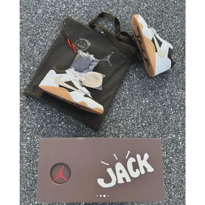 p-17-11-01-15-180960.webp Trendy Nike Air Jordan 1 X Travis Scott Jumpman Shoes For Men (SW6732)