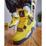 Trendy Jordan Retro 4 Lightning Tour Yellow Shoes For Men (SHUB659)
