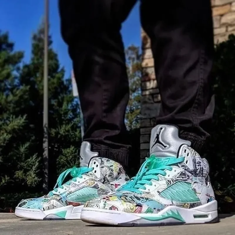 p-174-16-44-55-388166.webp Stylish Nike Jordan Retro 5 Wings Shoes For Men (SW5792)
