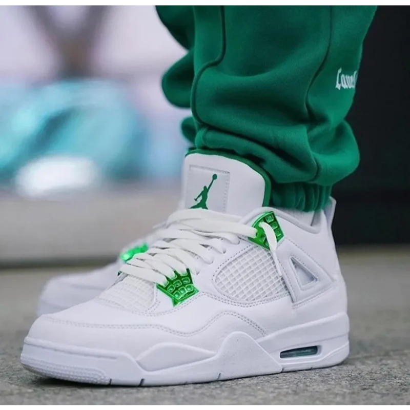 p-187-16-51-08-924677.webp Stylish Nike Air Jordan Retro 4 Green Metalic Shoes For Men (SW5796)