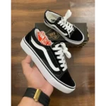 Trendy Vans Old Skool Black Shoes For Men (SHUB601)