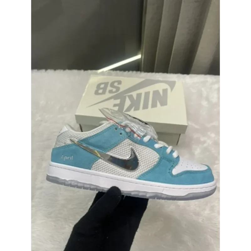 Trendy Nike SB Dunk Low April Skateboards Shoes For Men (SHUB608)