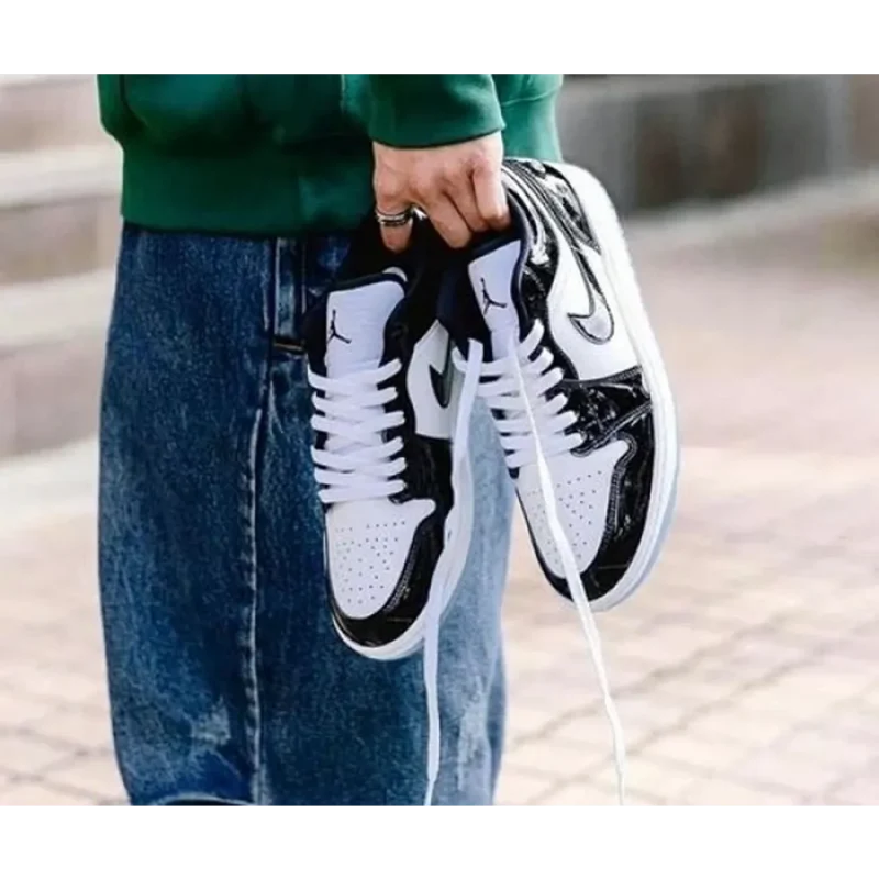 p-22-10-50-03-282054-1.webp Trendy Nike Air Jordan 1 Low Concord Glossy Shoes For Men (SW6258)