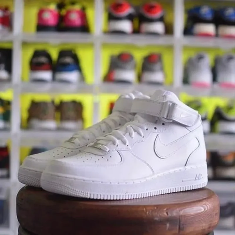 p-22-10-58-20-785796.webp Premium Nike Air Force 1 Mid White Shoes For Men (QT248)