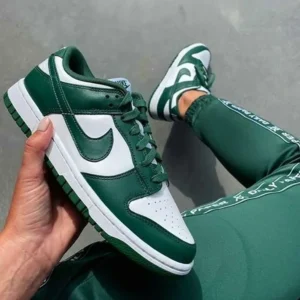 Trendy Nike Sb Dunk Low Varsity Green Shoes For Men (SHUB709)