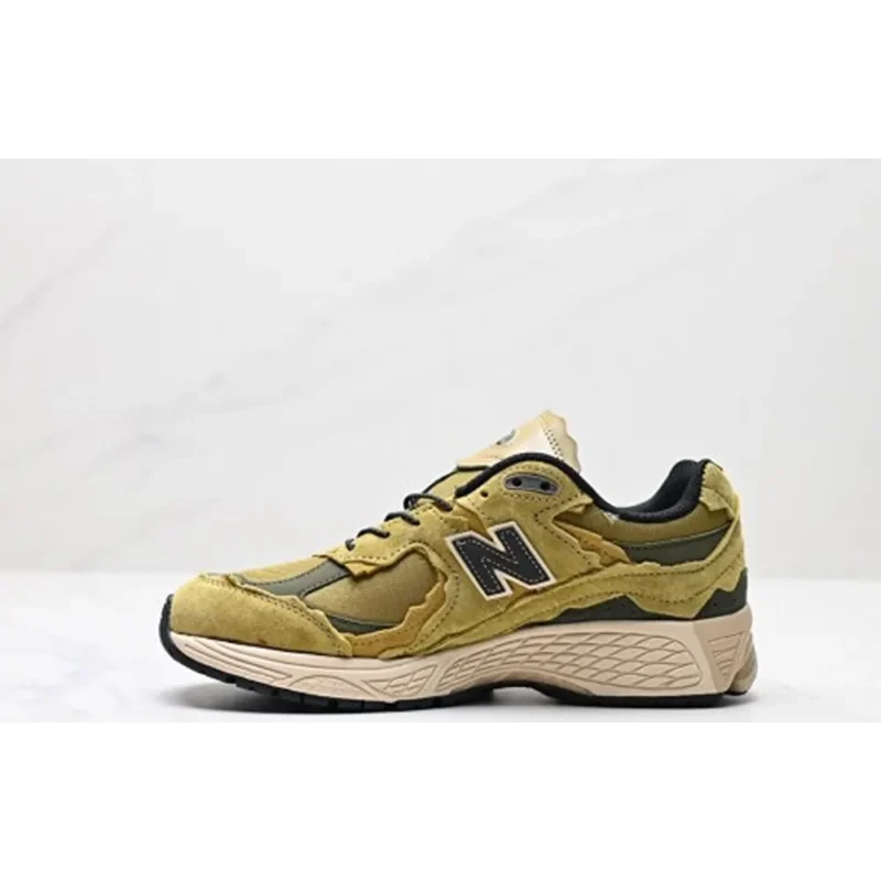 Stylish New Balance 2002r Dp Olive Shoes For Men (HOF917)