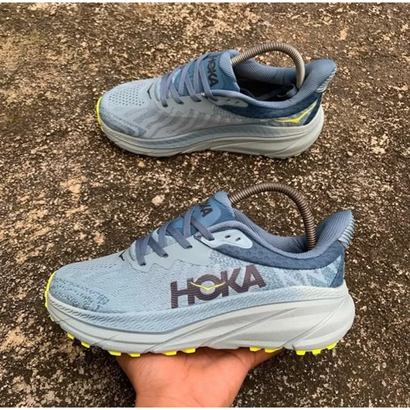 p-40-09-36-31-564382.webp Classy Hoka Challenger Atr7 Shoes For Men (SHH07864)