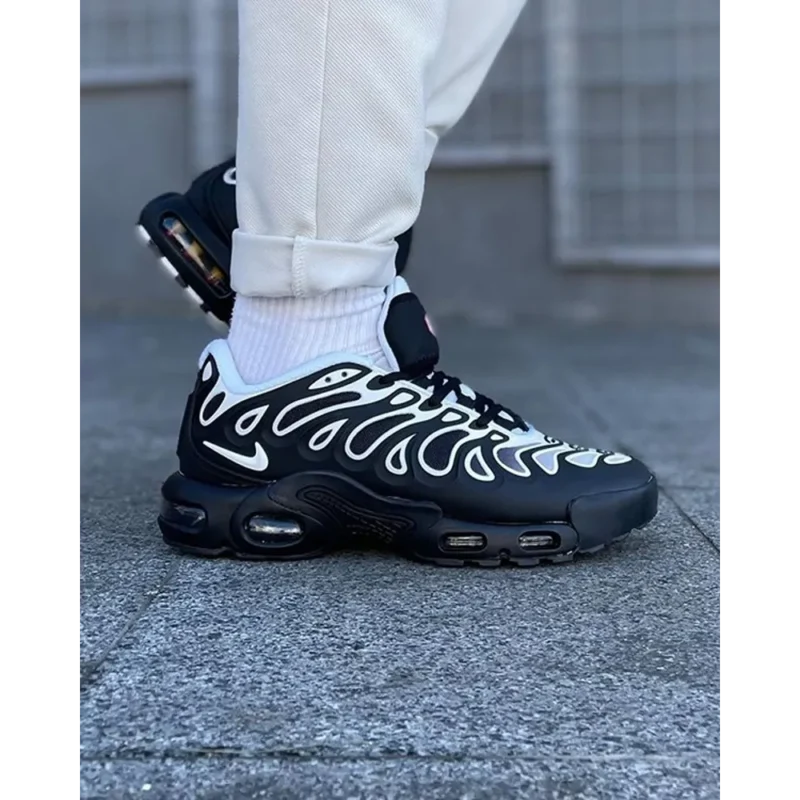 Classy Nike Air Max Plus Drift Shoes For Men (SHH07693)