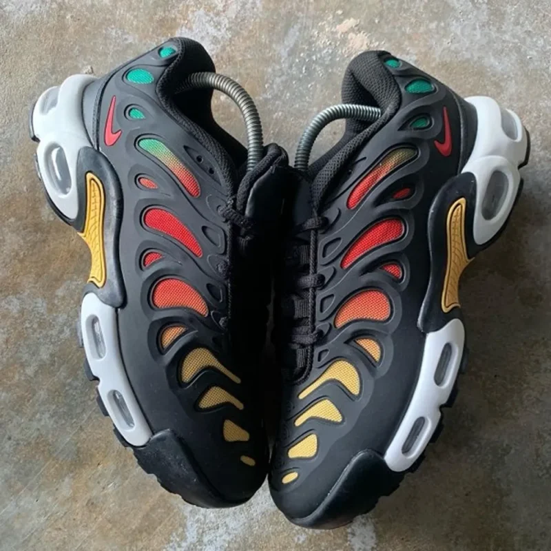 Classy Nike Air Max Plus Rainbow Shoes For Men (SHH07695)