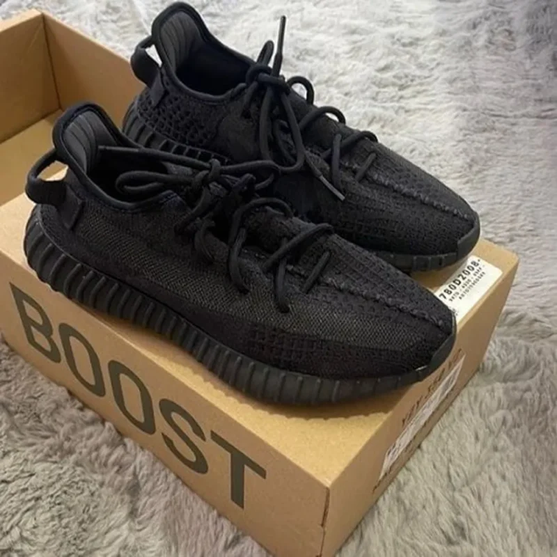 Premium Adidas Yeezy Boost 350 V2 Shoes For Men (QT334)