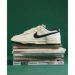 Trendy Nike Sb Dunk Low Athletic Shoes For Men (CSO4530)