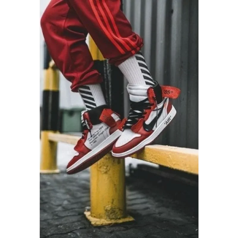 p-62-12-12-40-871308.webp Premium Nike Air Jordan Retro 1 X Off White Chicago Shoes For Men (QT300)