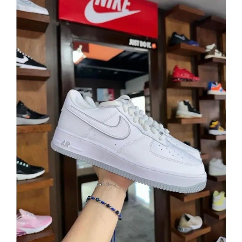 Stylish Nike Air Force 1 07 White Wolf Grey Shoes For Men (QT222)