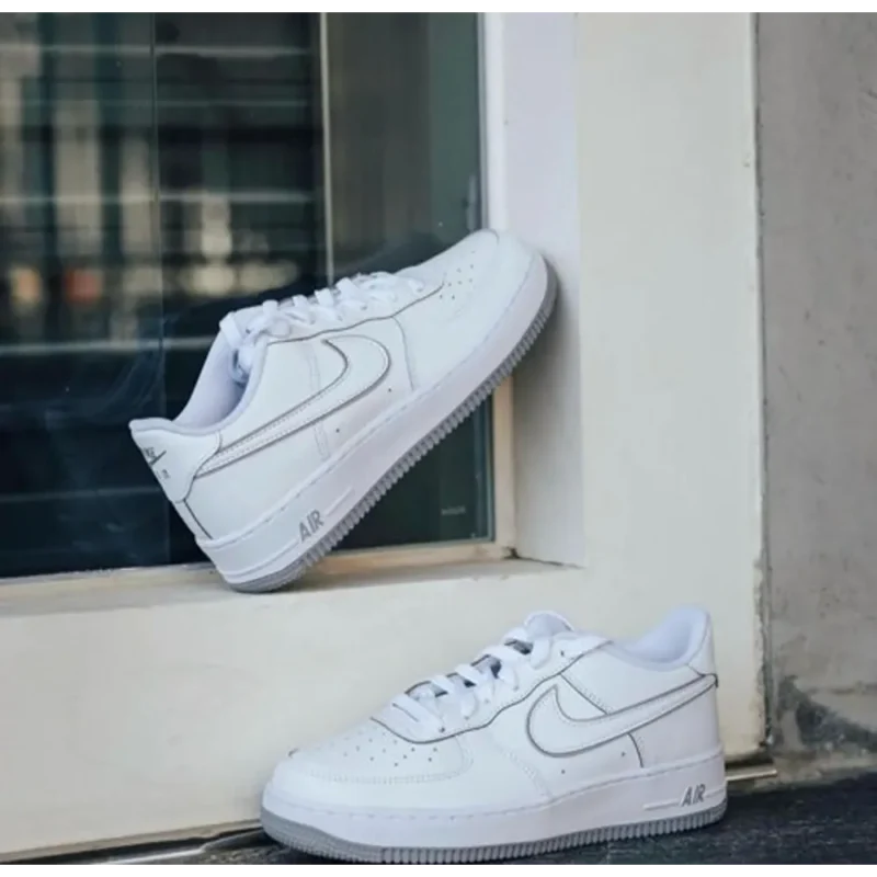 Stylish Nike Air Force 1 07 White Wolf Grey Shoes For Men (QT222)