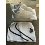 Stylish Nike Air Force 1 White Shoes For Men (QT179)