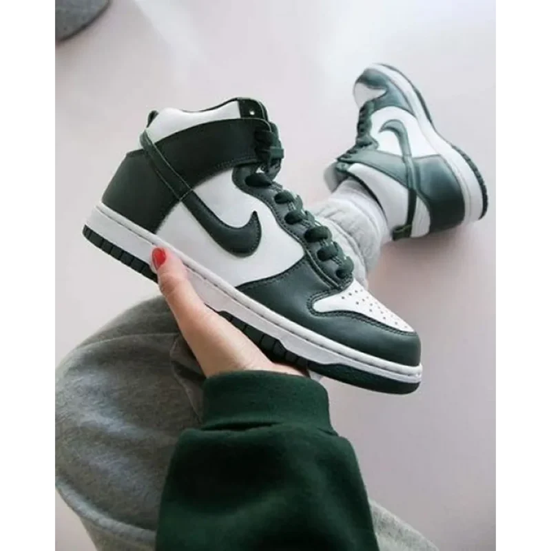 p-66dc110f37320-15-18-16-935831.webp Classy Nike Sb Dunk High Spartan Green Shoes For Men (LL648)