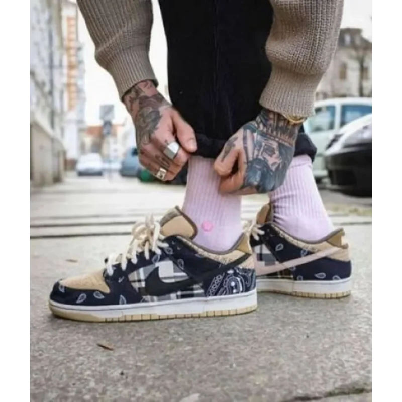 Classy Nike Sb Dunk Low Bandana Black Shoes For Men (LL579)