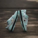 Classy Nike Sb Dunk Low Tiffany Lobster Shoes For Men (LL585)