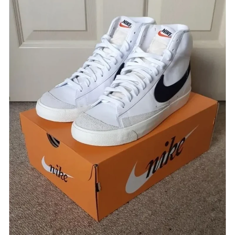 Stylish Nike Mid Blazer 77 Vintage White Black Shoes For Men (SW5806)