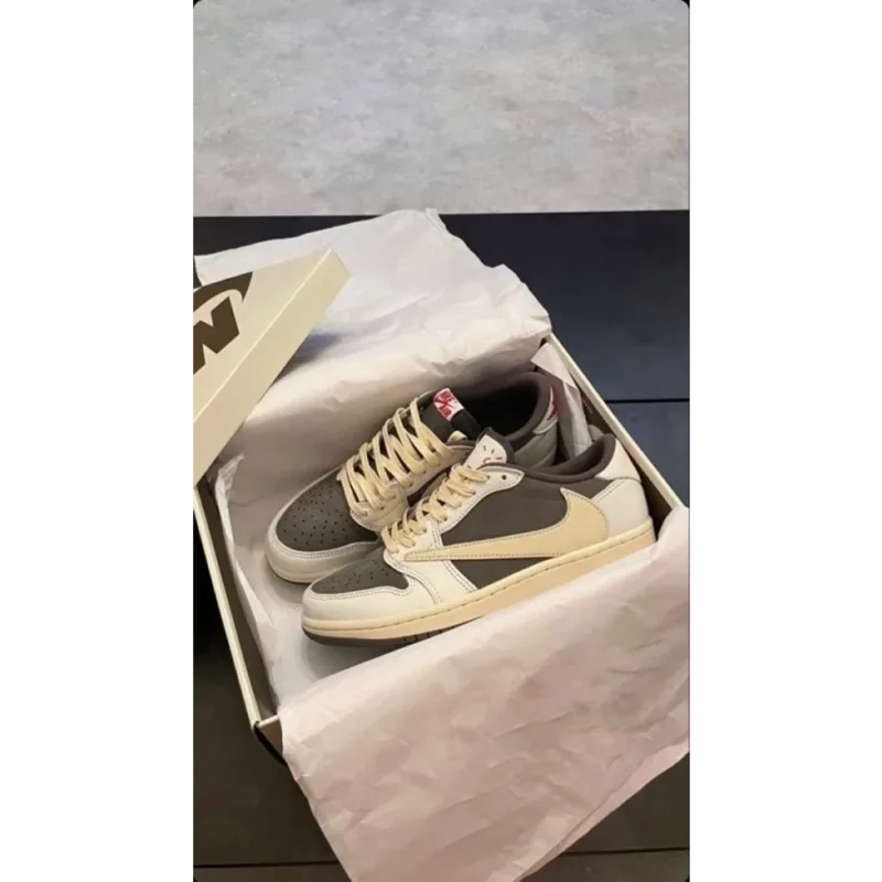 Trendy Nike Jordan 1 Retro Low Shoes For Men (SW6611)